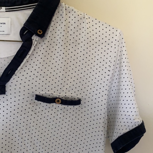 Men’s White and Navy Blue Shirt - Picture 3 of 3